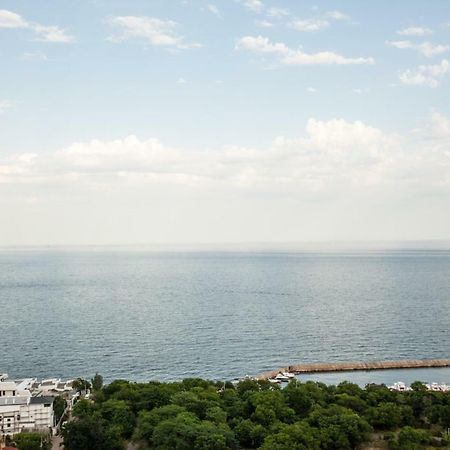 Odss Suites Odessa Extérieur photo